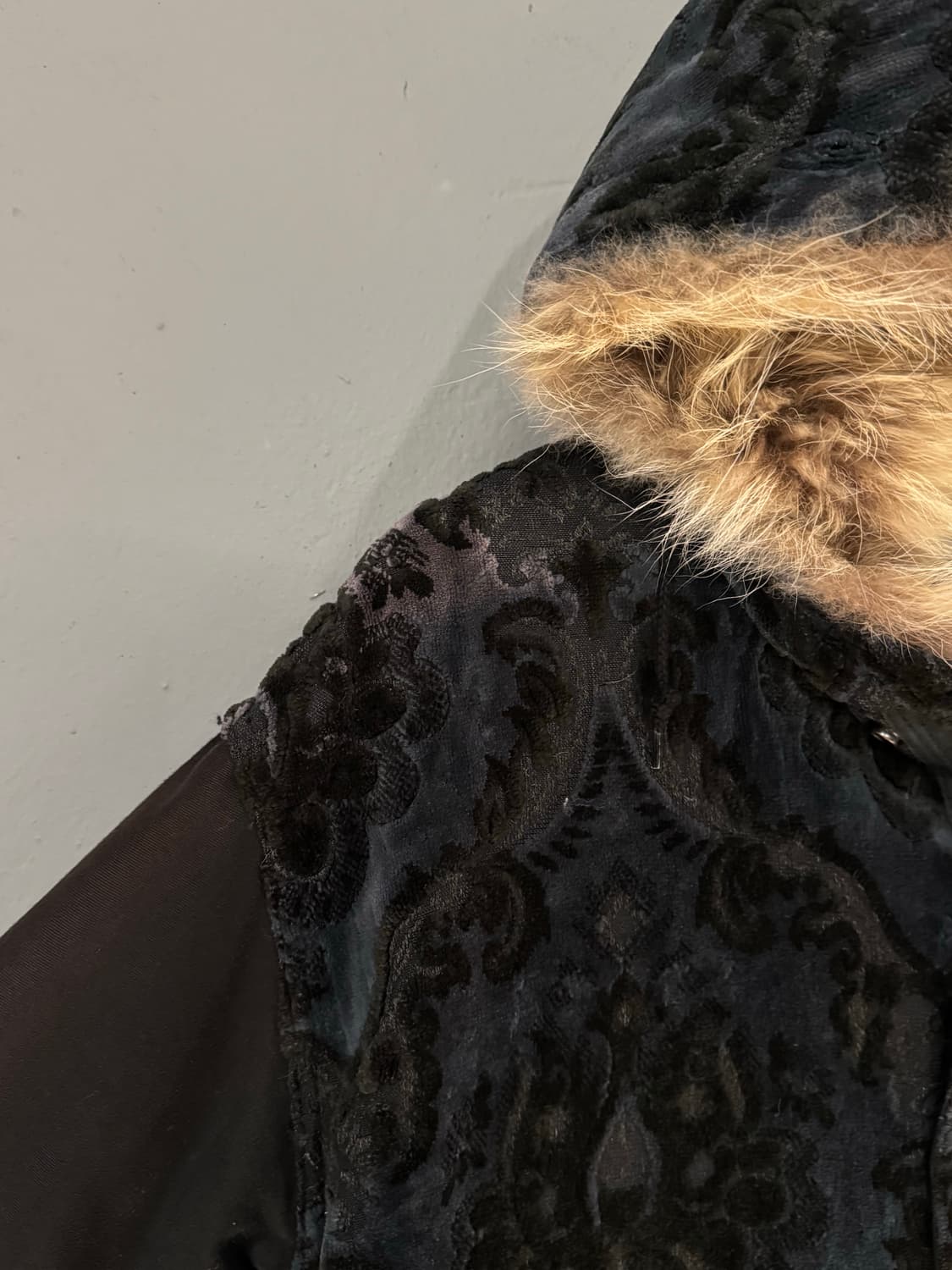 미하라야스히로 페이즐리 퍼후드 피쉬테일 파카  상품이미지3