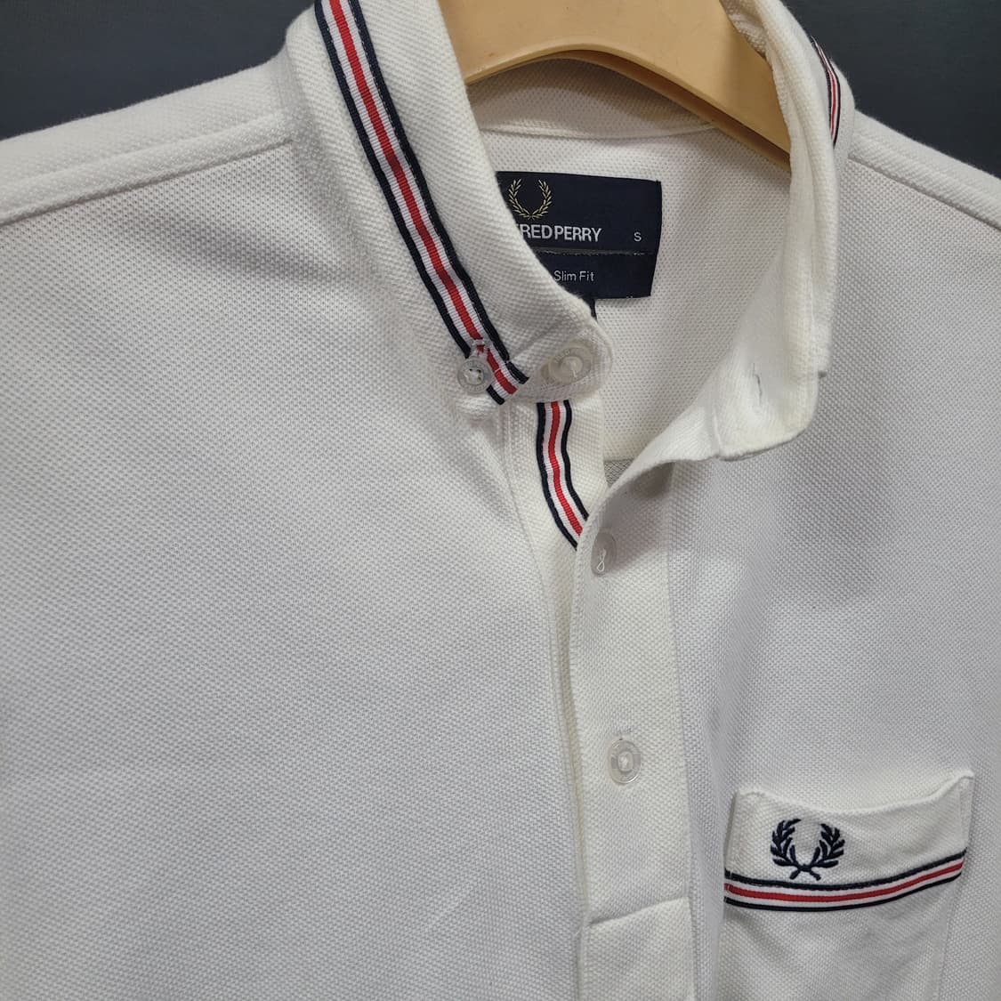 Fred Perry 프레드페리 자수로고 포켓 셔츠  상품이미지3
