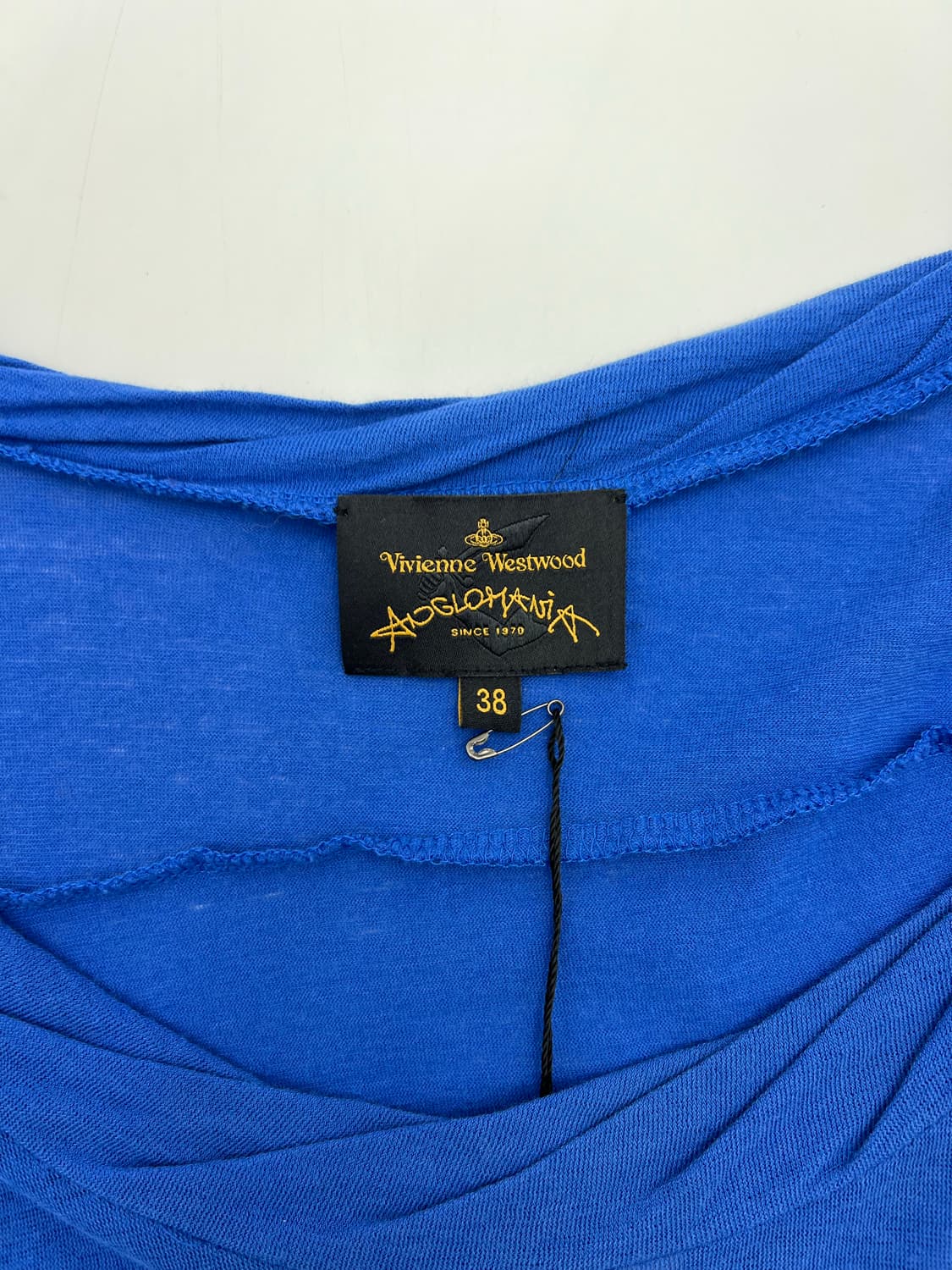 비비안 웨스트우드 스몰로고 슬리브리스 상품이미지3