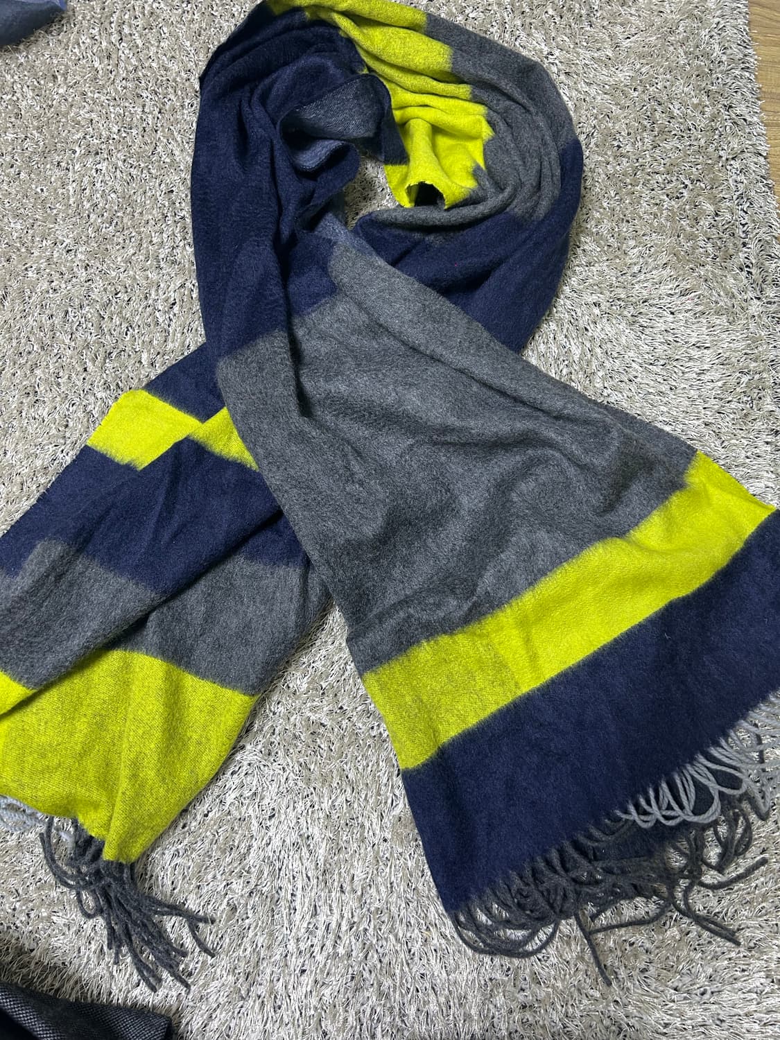 영국브랜드 NEISHA CROSLAND 울 체크목도리 상품이미지2