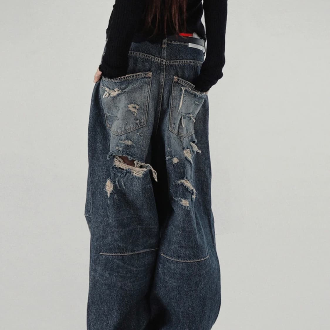 시크윈 BACK DEST VINTAGE DAMAGE WIDE JEANS  상품이미지1