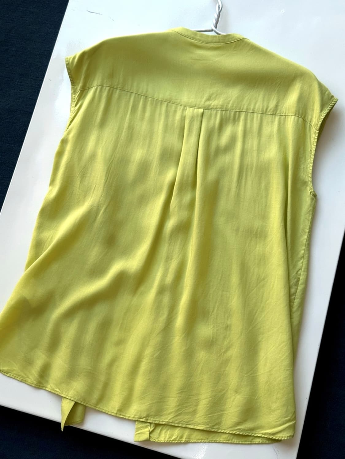 High gauge rayon sleeveless design TOP 상품이미지3