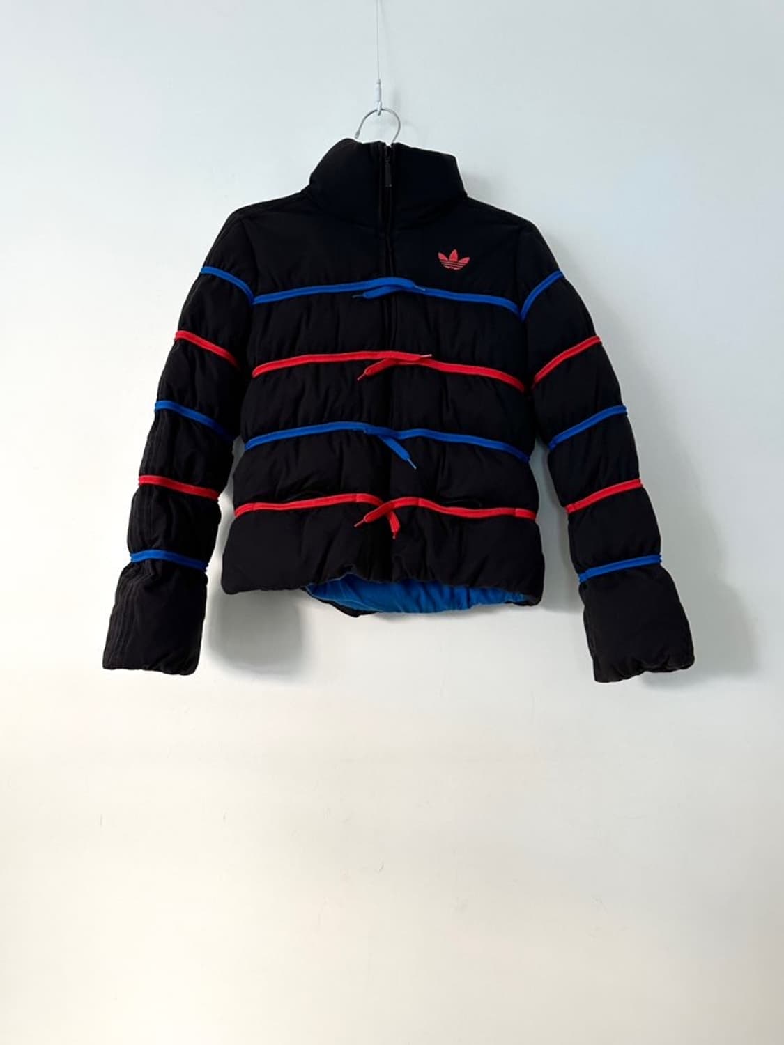 ADIDAS shoelace detail padded jacket  상품이미지1