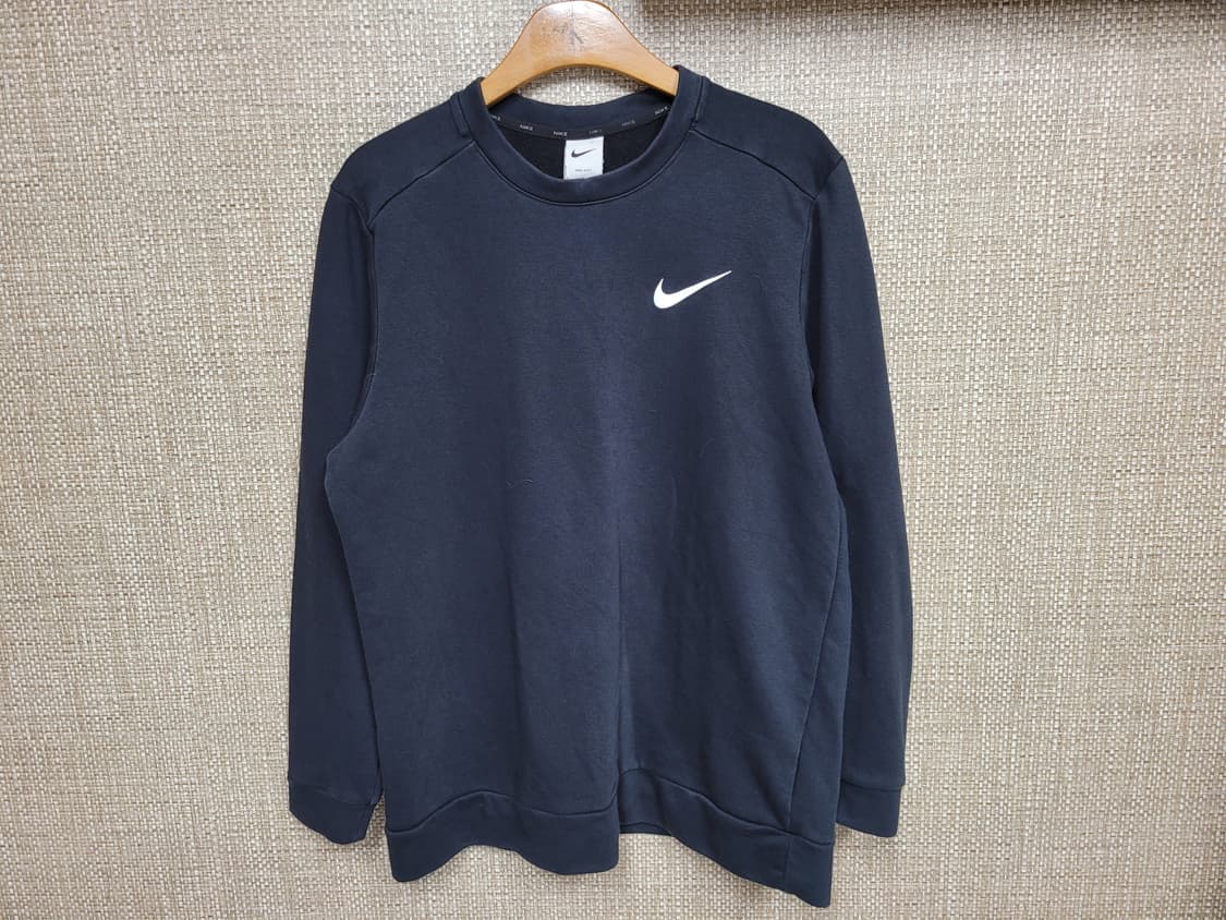 L 100사이즈 나이키 드라이핏 맨투맨 상품이미지1
