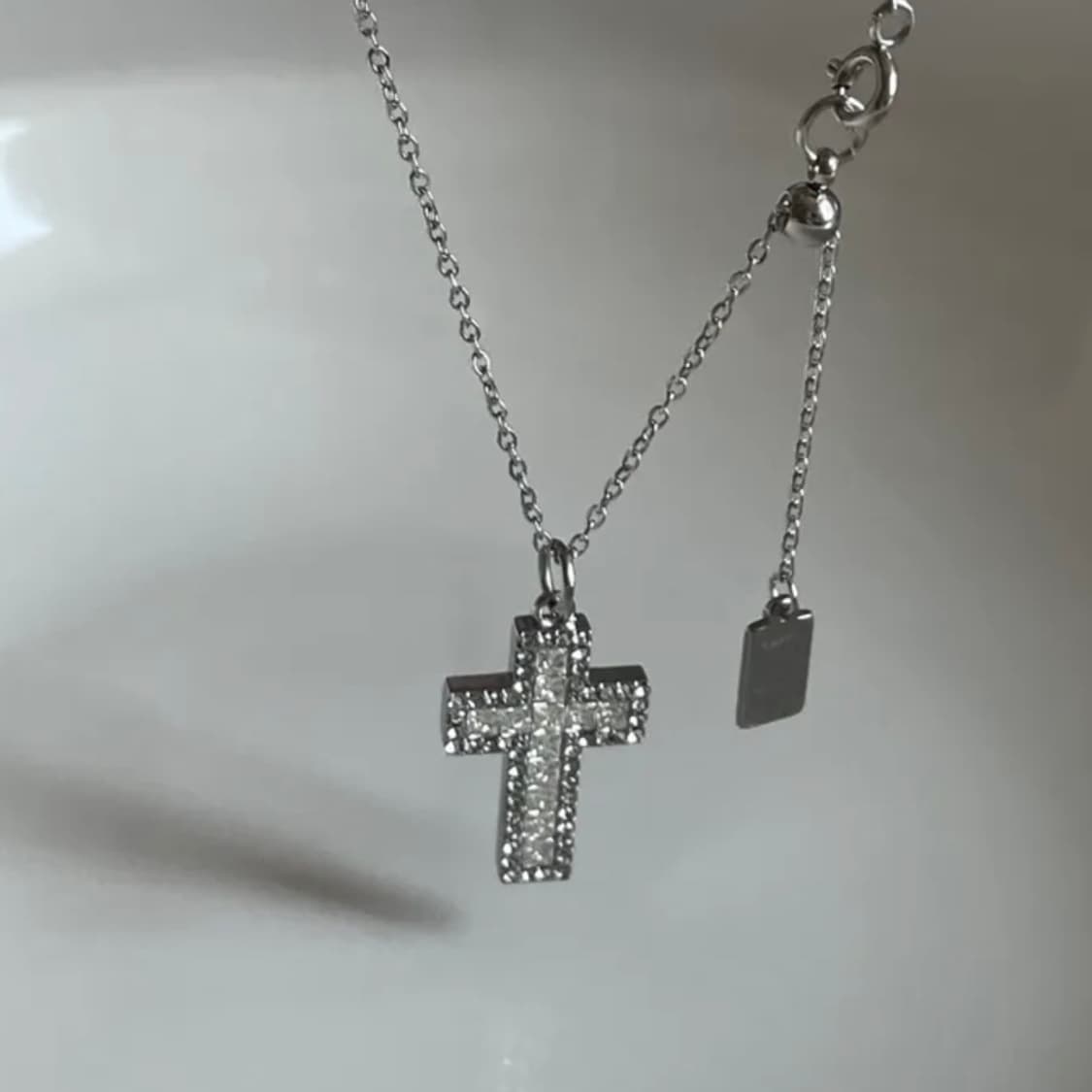 전체 써지컬 큐빅 십자가 목걸이 택 포인트 상품이미지3