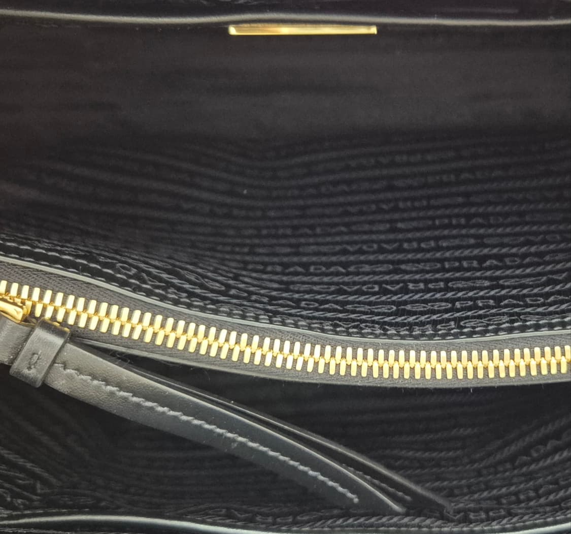 프라다 자카드 로고 패브릭 2way 토트겸 숄더백 1BA579
 상품이미지9