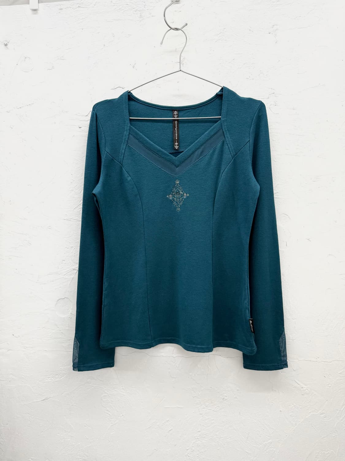 ozz croce 고딕 롱슬리브 상품이미지1