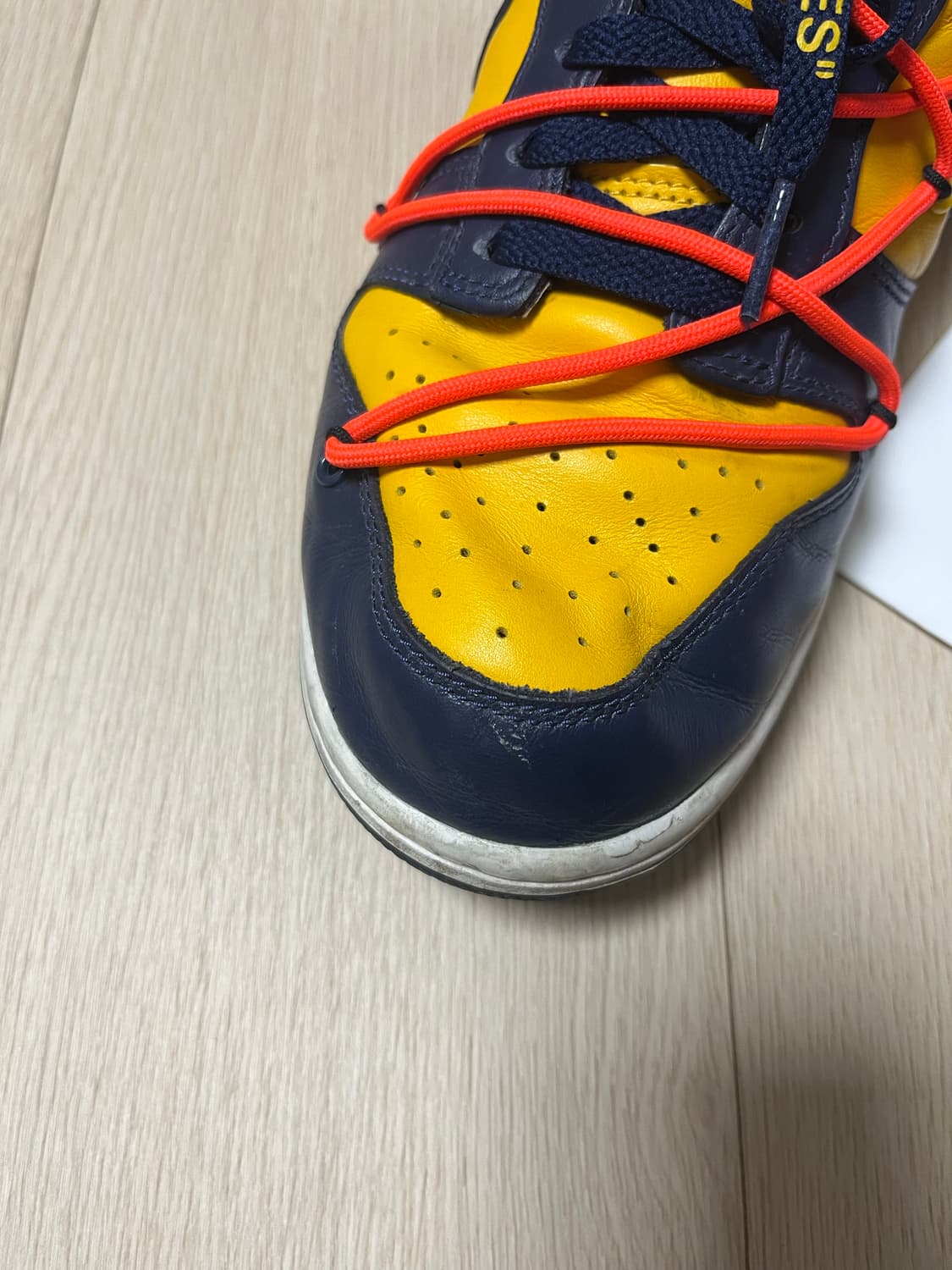 나이키 x 오프화이트 덩크 로우 유니버시티 골드 미드나잇 네이비 285 상품이미지2