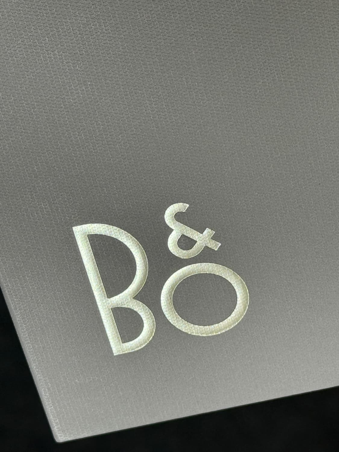 미개봉 코오롱 / B&O 뱅앤올룹슨 베오플레이 H100 샌드 상품이미지3