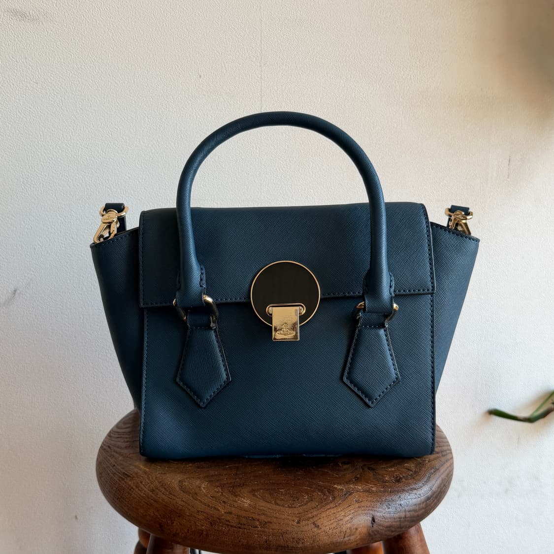 Vivienne Westwood top handle bag 상품이미지1