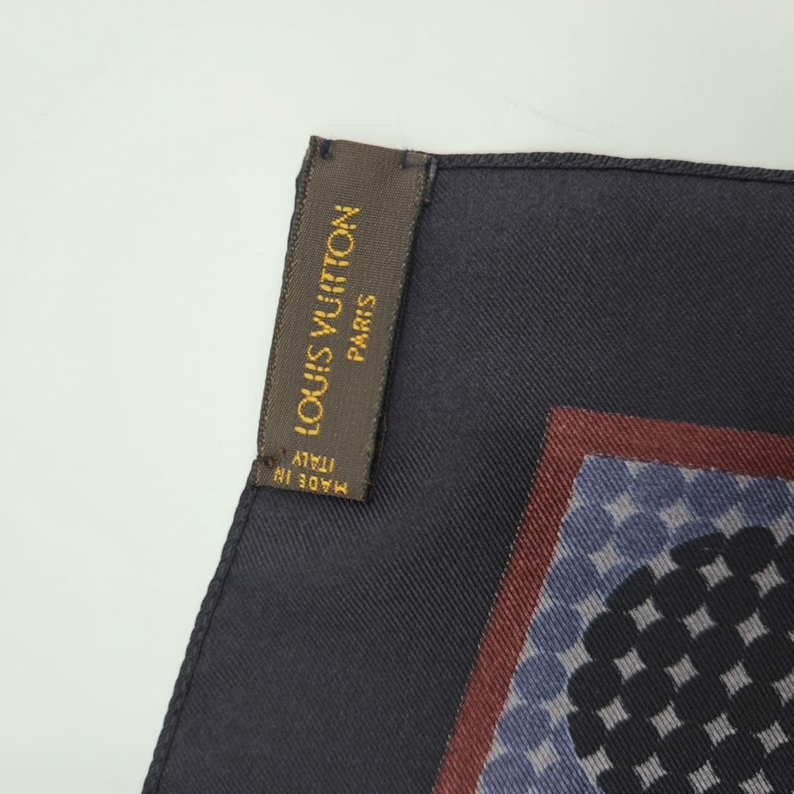 루이비통 실크 손수건 스카프 행거칩 [JBSFC10445-313] 상품이미지7