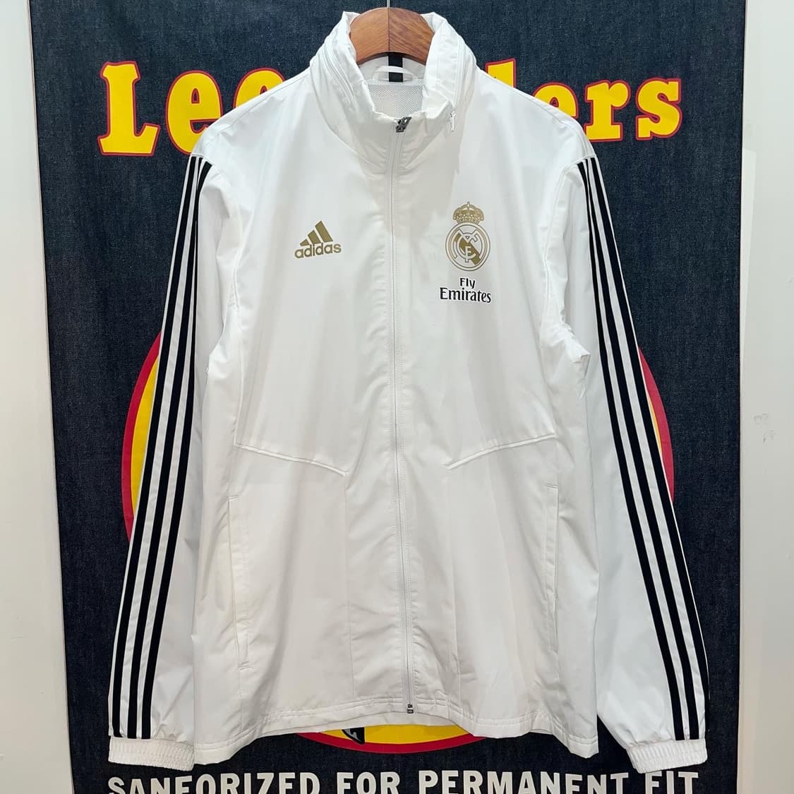 Adidas X Real Madrid 바람막이 상품이미지2