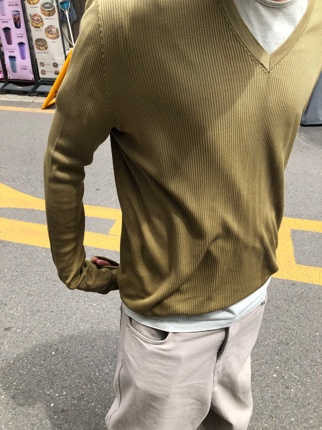 버버리 그라데이션 브이넥 니트 상품이미지3