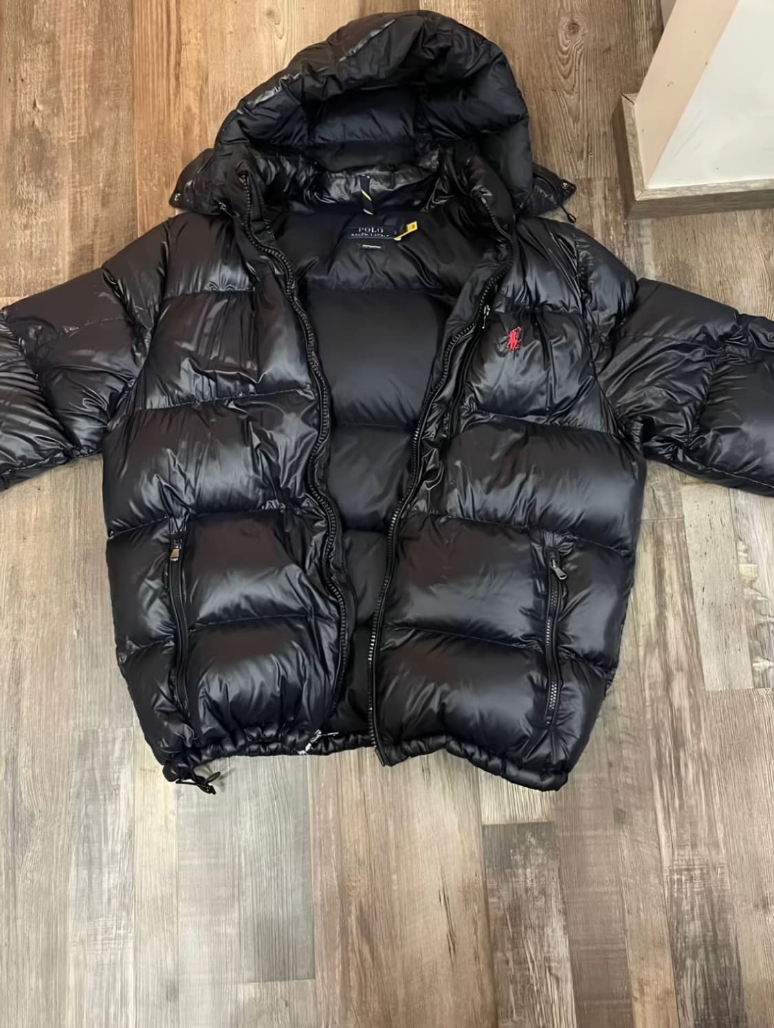 폴로 유광패딩 구합니다 상품이미지1