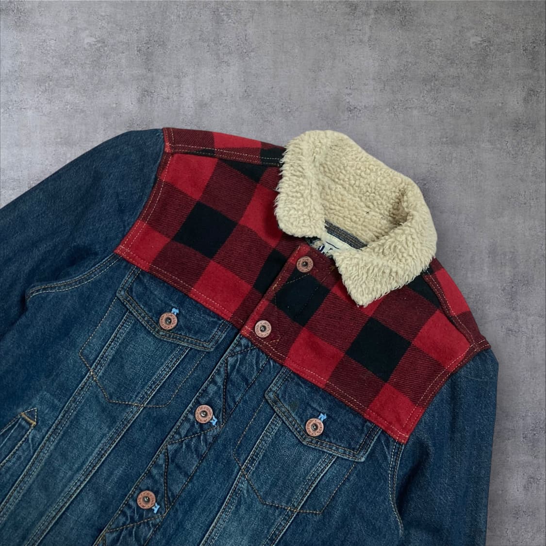 후아유 캘리포니아 체크 데님 양털 자켓 상품이미지2