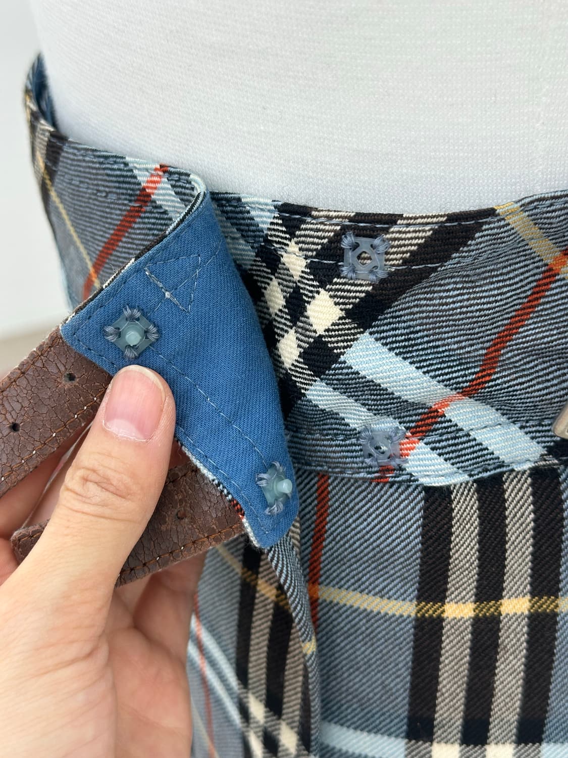 버버리 블루라벨 플리츠 랩스커트 36 상품이미지7