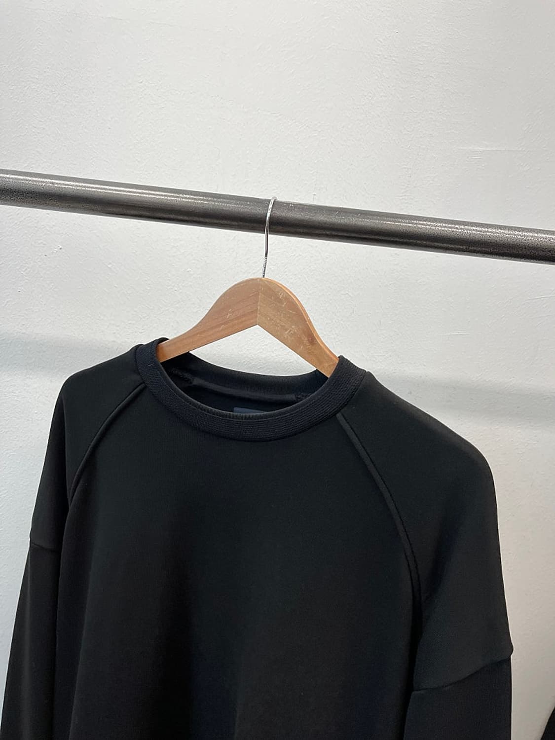 105) 준지 형광 자수 오버 맨투맨  상품이미지4