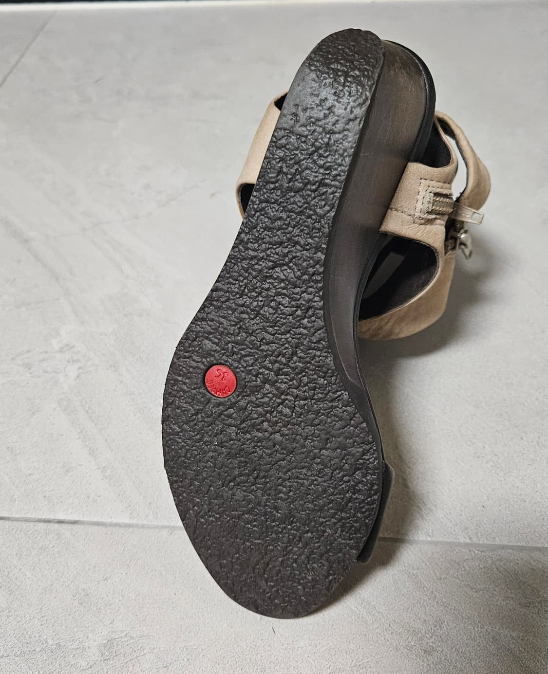 캠퍼 여성 웨지샌들 사이즈36 상품이미지4