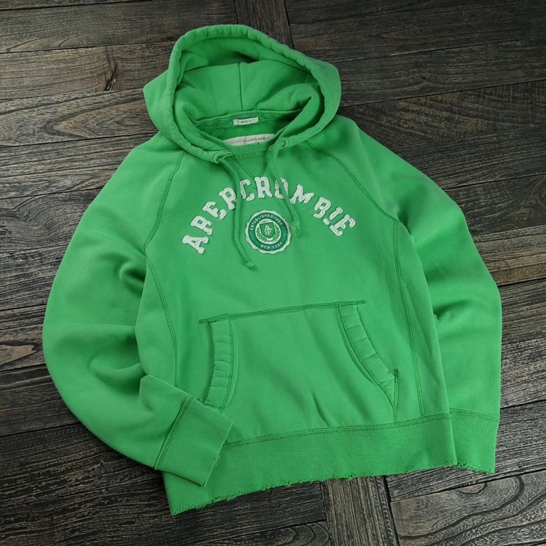[아베크롬비] Y2K 빅로고 패치 후드티 M18525 상품이미지1