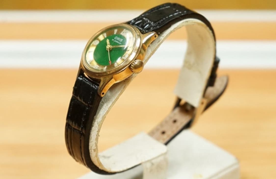 60s 오리스 여성용 골드 프레이트 수동 시계 상품이미지2