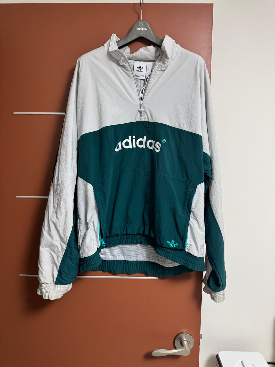 아디다스 아노락 상품이미지1