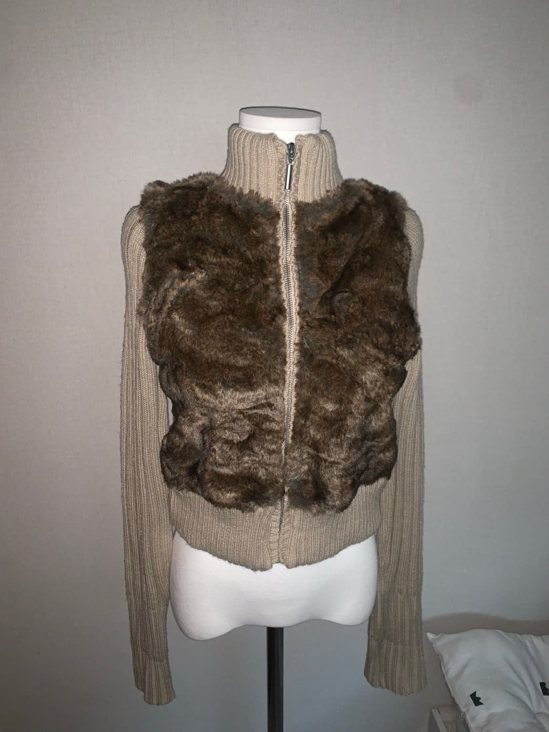 빈티지 퍼 트리밍 니트 집업 상품이미지1