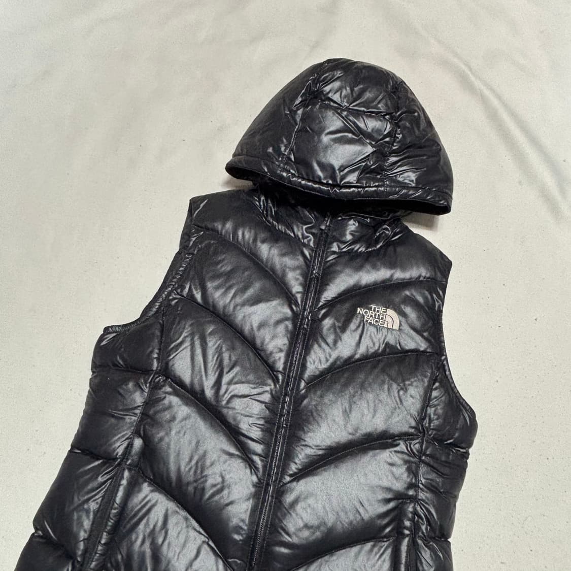 90 노스페이스 600 필 블랙 유광 패딩 후드 베스트 상품이미지1
