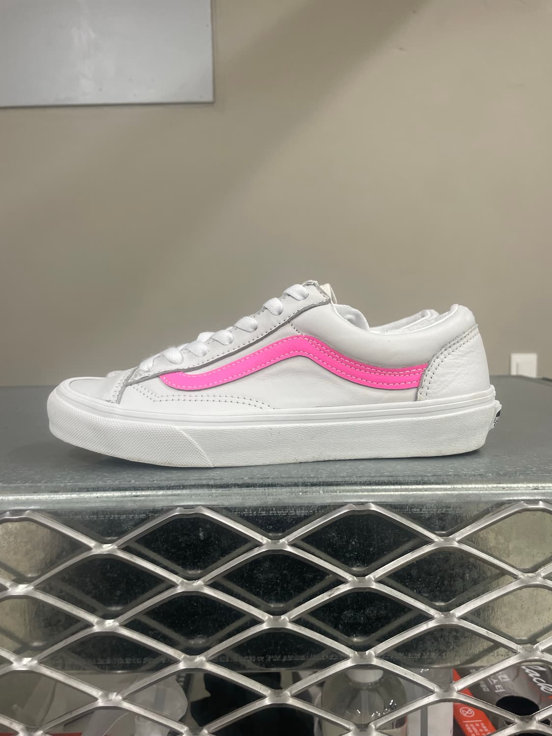 반스 스타일 36 레더 팝 슈가 플럼 240 상품이미지1