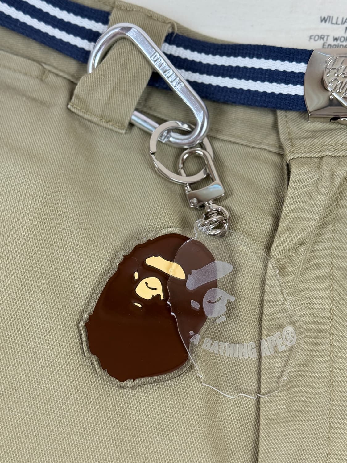 BAPE APE HEAD 베이프 아크릴 키링 상품이미지1