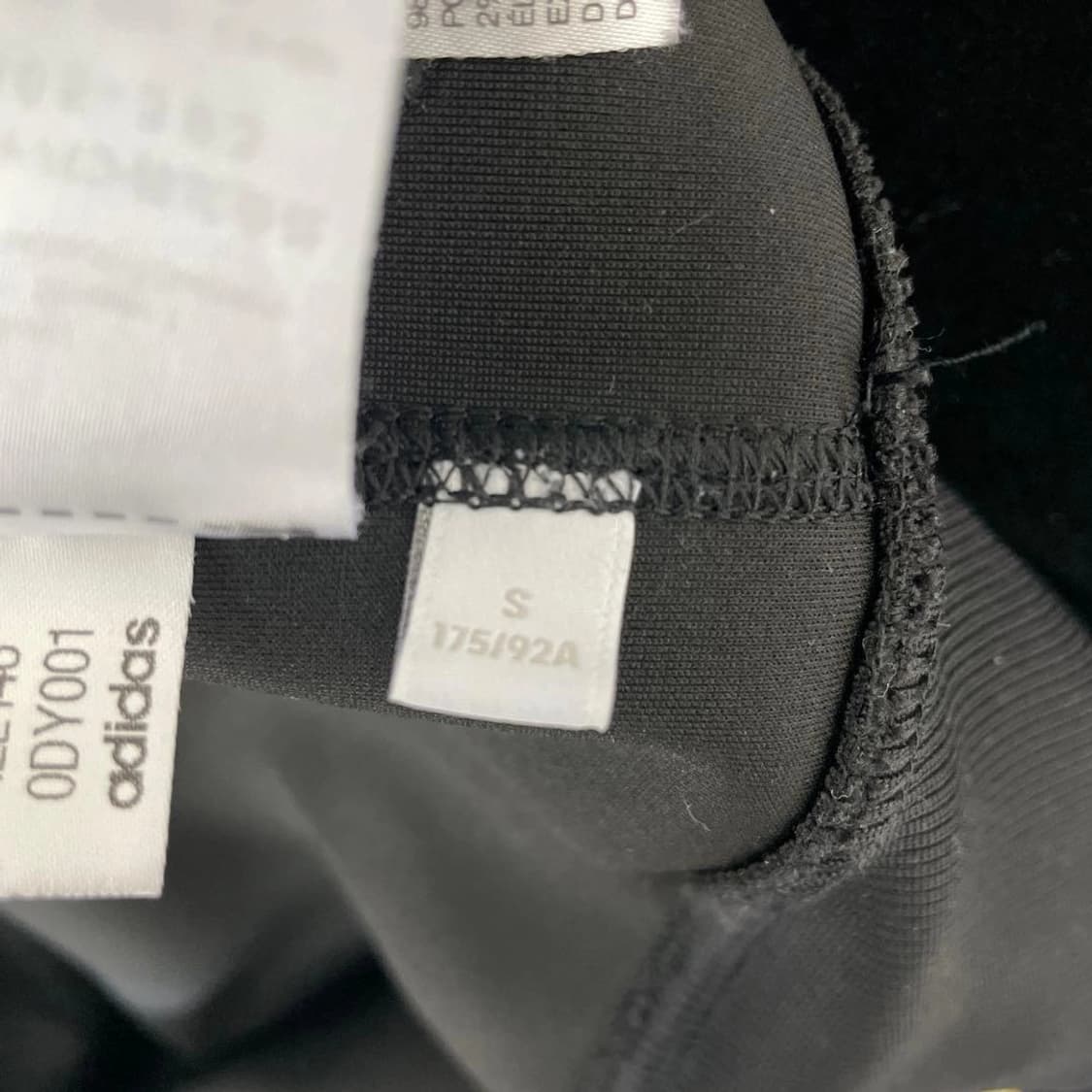   Y-3 벨벳 스페이서 스웨터 상품이미지9