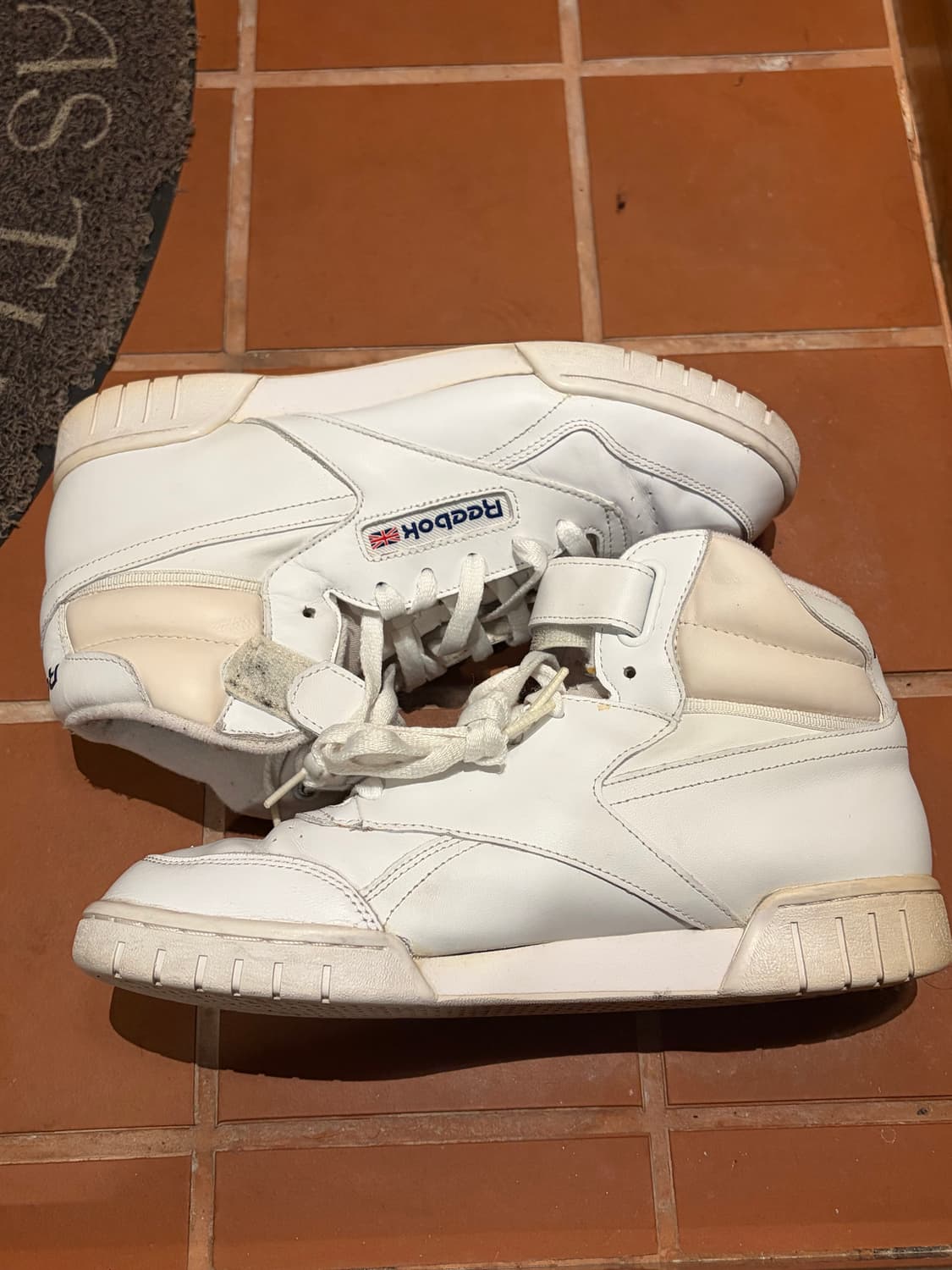 리복 엑소핏 하이탑 상품이미지3