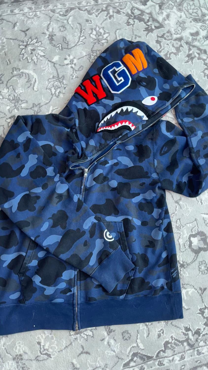 [L] 베이프(BAPE) 시티 카모 샤크 풀 집업 후드 - 블루 상품이미지1