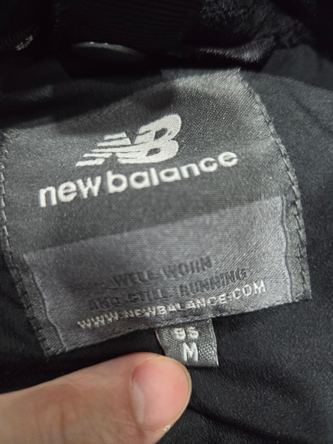 뉴발란스 롱패딩 95m사이즈 블랙 상품이미지4