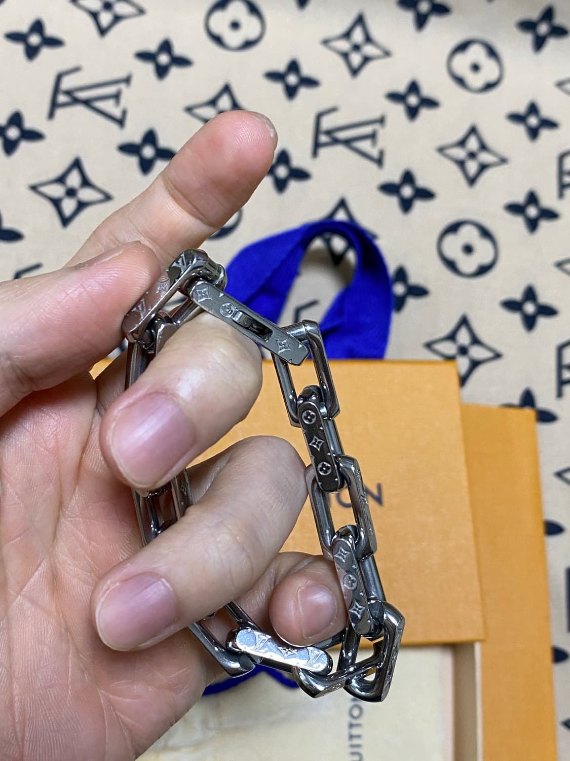 [M] 루이비통 버질아블로 모노그램 체인 팔찌 상품이미지4