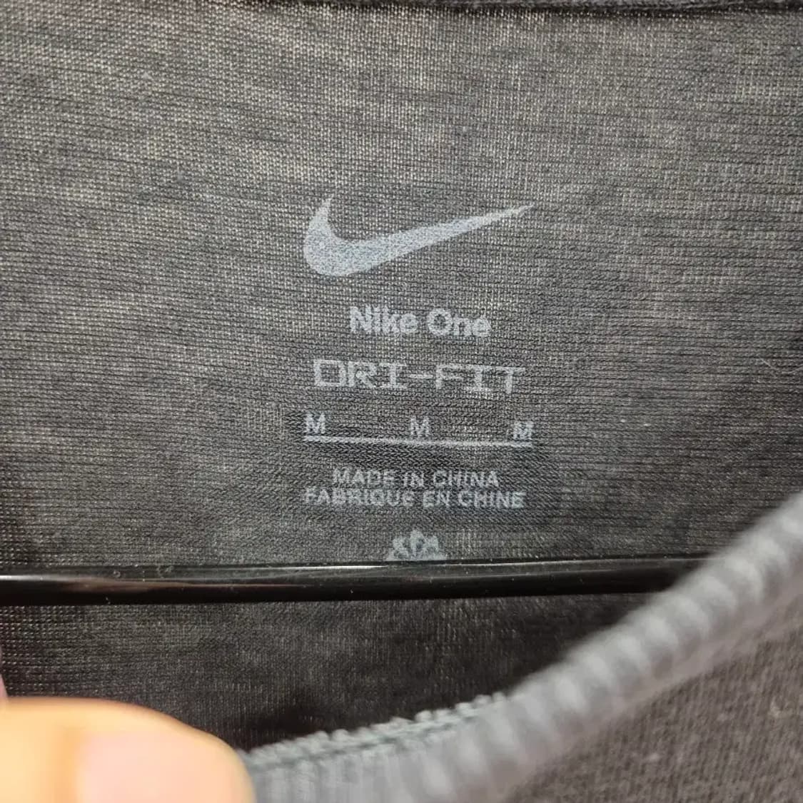 나이키 DRI-FIT 기능성 긴팔 티셔츠 M 상품이미지6