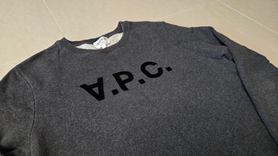 APC 아페쎄 30주년 HIVER 87 VPC 로고  맨투맨 상품이미지3