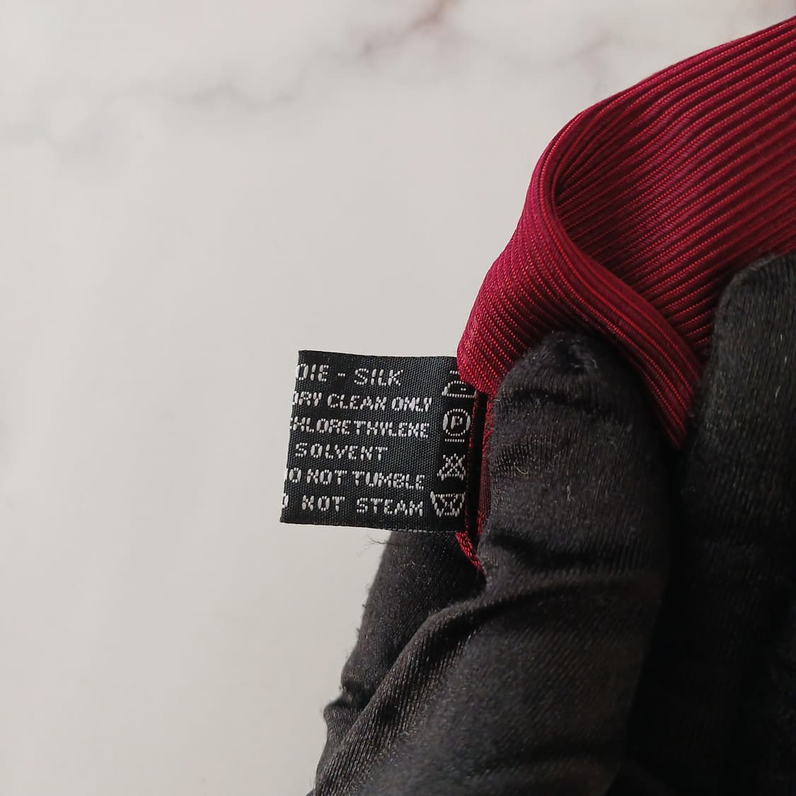 베르사체 실크 메두사 자수 포인트 넥타이 9.1cm A등급 A19035
 상품이미지10