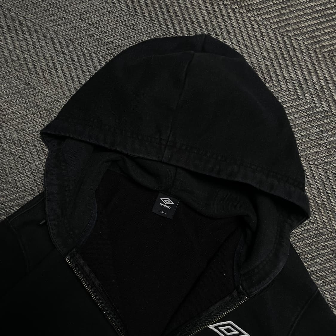 엄브로 빅로고 박시핏 후드집업 블랙y 5316 상품이미지6