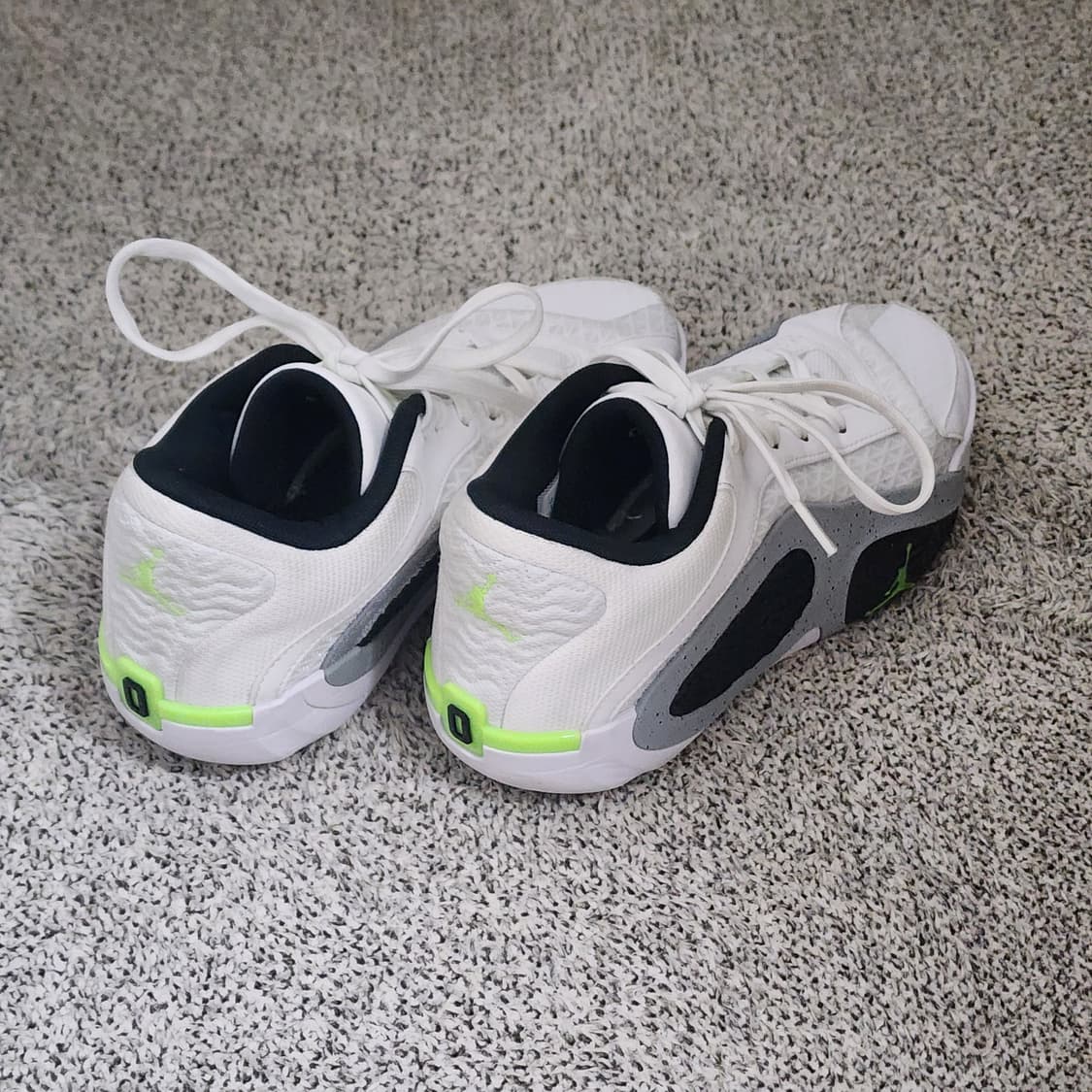 [260]조던 테이텀 2 화이트 블랙 상품이미지2