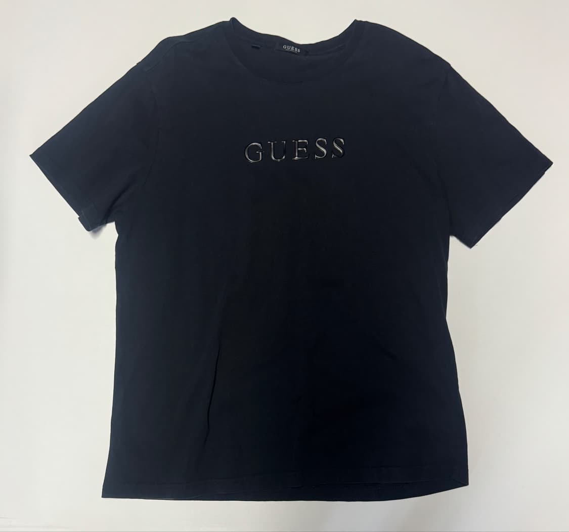 게스 Guess 스펠아웃 미니멀 블랙 반팔 티셔츠 L ~ XL 상품이미지1