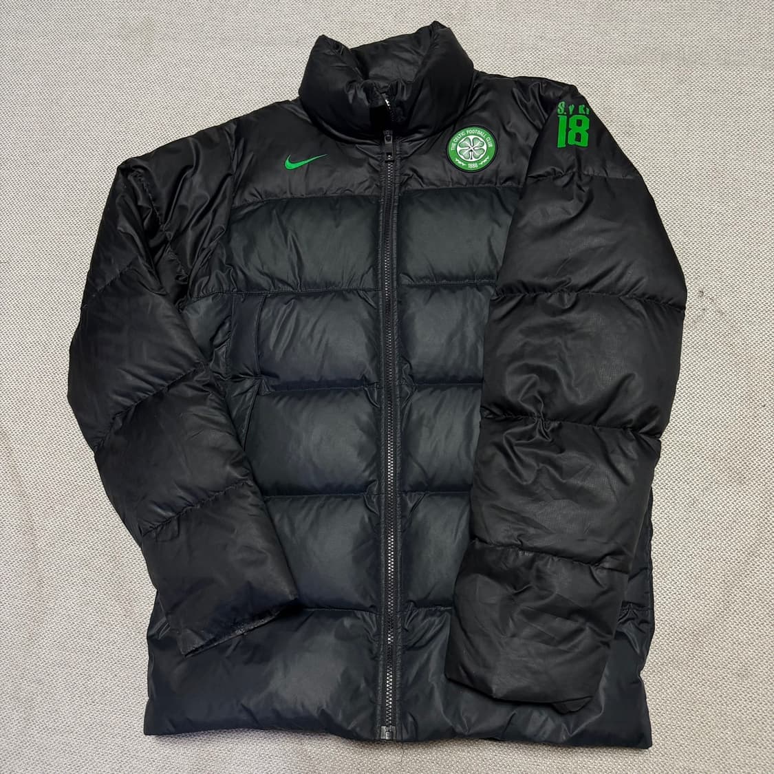 나이키 셀틱FC 기성용 패딩 상품이미지1