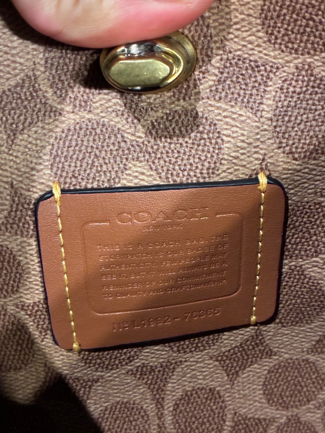 코치 찰리 버킷백 블랙 숄더백 핸드백 크로스백 상품이미지4