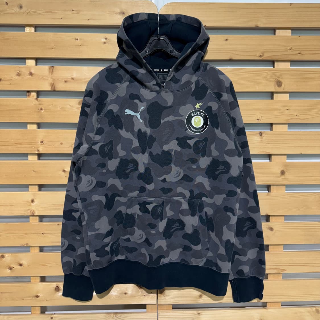 베이프 퓨마 후드 상품이미지1