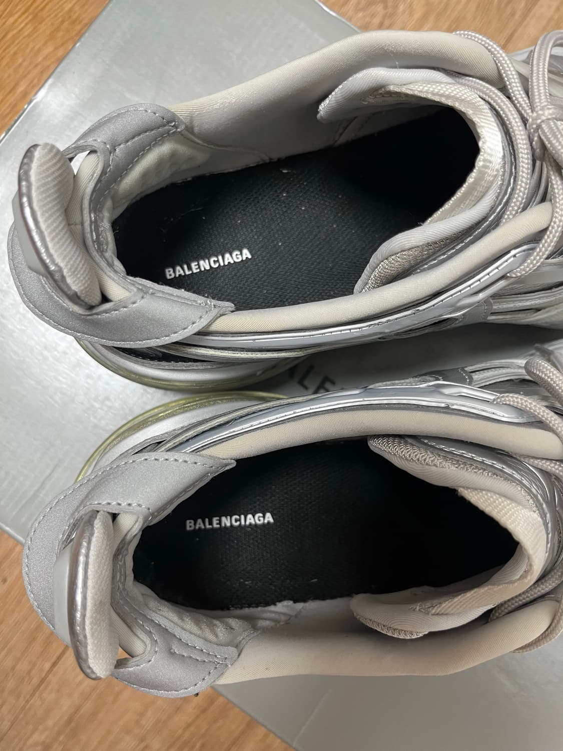 발렌시아가 타이렉스 실버 43 상품이미지3