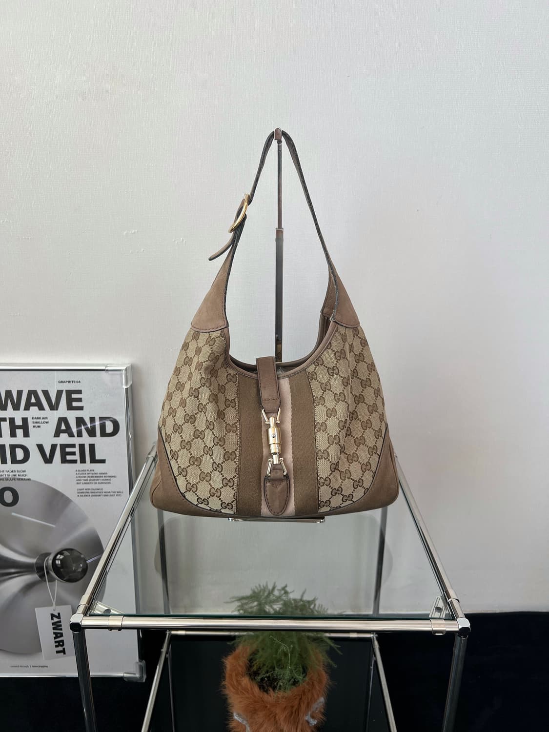 구찌 재키 GG 로고 숄더백 상품이미지1