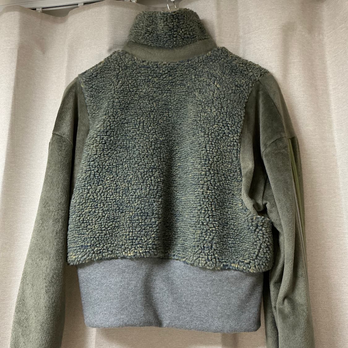 KYO 스포티 무스탕 트랙 자켓  카키(size 2) 상품이미지4