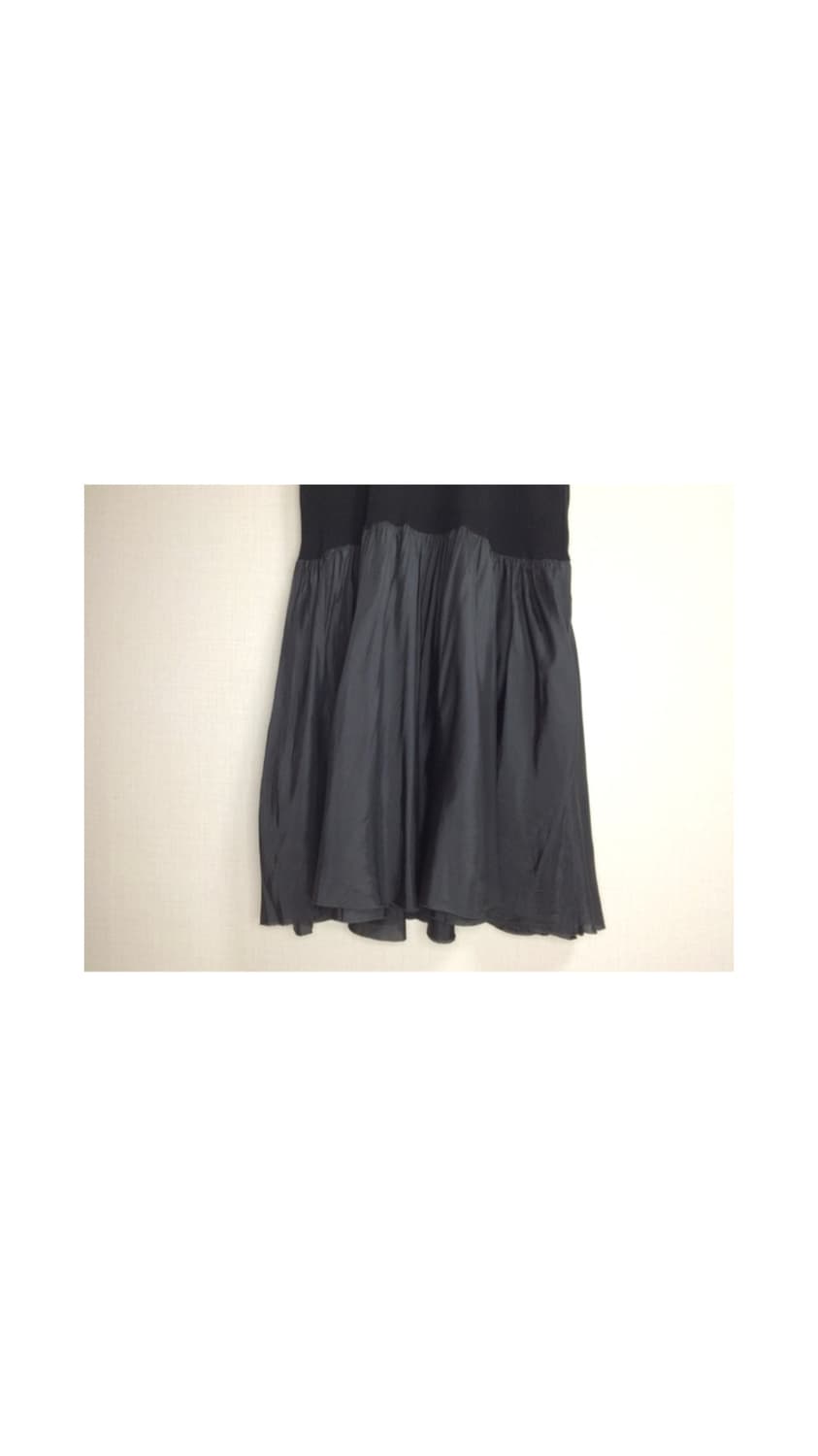 Sacai luck 사카이럭 컷 프릴 블랙 반팔 원피스 상품이미지4