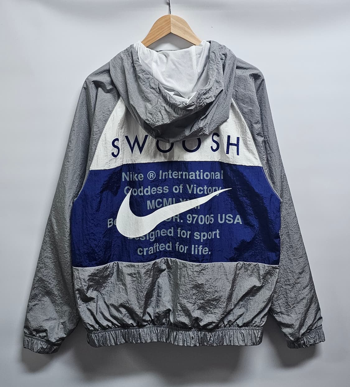 나이키 더블스우시 후드 바람막이 M 상품이미지2