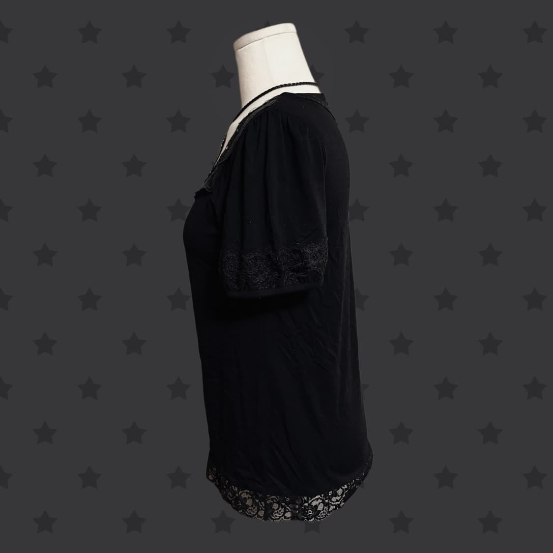 엑시즈팜 공겜여주 블랙 레이스 포인트 핀터깔 스퀘어유넥 디테일 티 상품이미지2