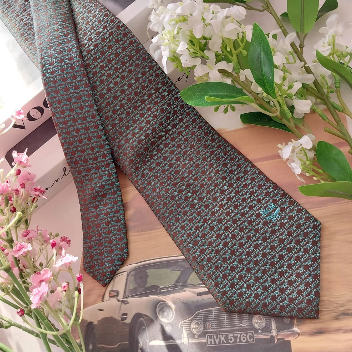 MCM 실크 올오버 로고 패턴 넥타이 9.3cm A+등급 K1526
 상품이미지2